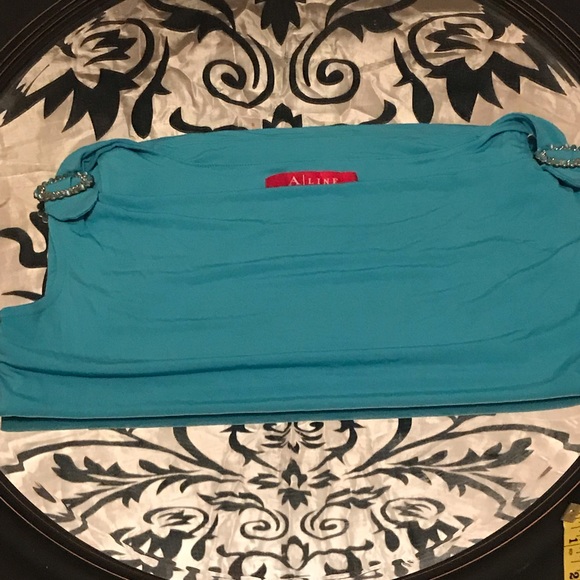 A/line top 3@ 25 - Picture 4 of 5